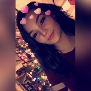 Meet your Posher, Kenzy